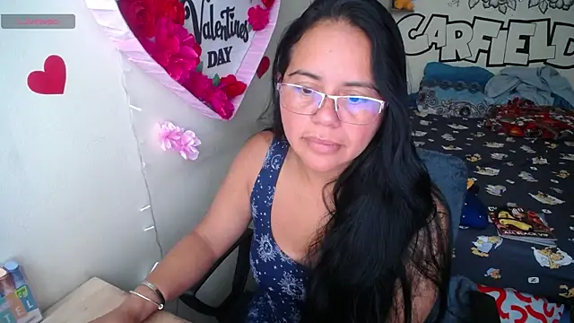 Snapshot of Miss__kendra_ chatting on May 11, 2026, 1:17 pm Miss kendra online show from May 11, 2026, 1:17 pm
