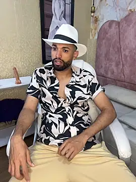 onlymen2025 online show from October 11, 2025, 12:04 pm