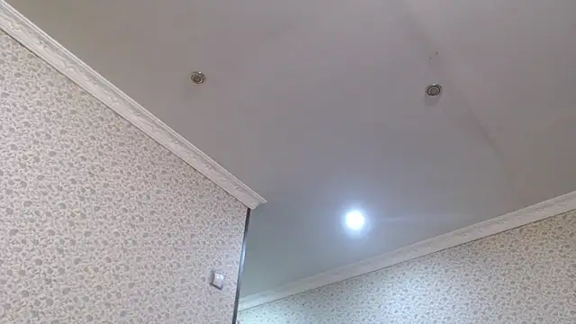 Snapshot of maybe_doll chatting on October 21, 2025, 8:20 pm maybe doll online show from October 21, 2025, 8:20 pm