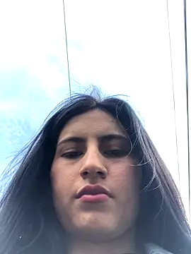 IAM SARAH online show from October 30, 2025, 7:36 pm