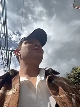 Snapshot of Nick_Juniorr chatting on November 3, 2025, 6:31 pm Nick Juniorr online show from November 3, 2025, 6:31 pm