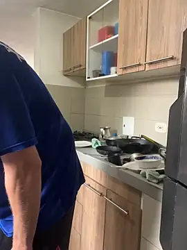 Snapshot of Nick_Juniorr chatting on November 4, 2025, 6:51 pm Nick Juniorr online show from November 4, 2025, 6:51 pm