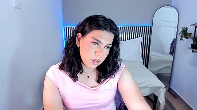 Little Alli online show from November 23, 2025, 7:02 pm