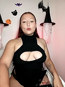 Scarlet Aura online show from October 17, 2025, 11:07 pm