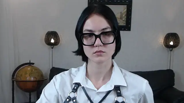 Snapshot of Marie_Fitch chatting on October 23, 2025, 10:41 pm Marie Fitch online show from October 23, 2025, 10:41 pm