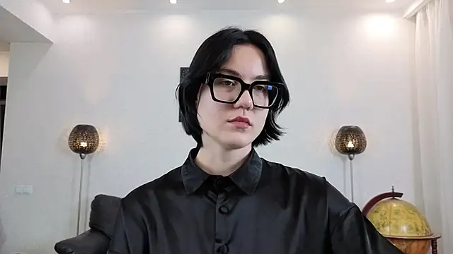 Marie Fitch online show from December 22, 2025, 11:35 pm