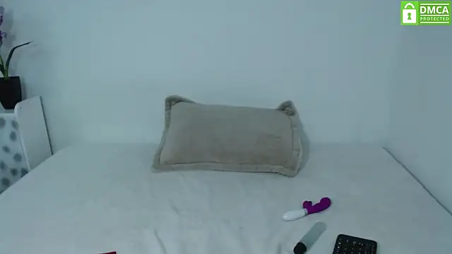 Mich Bonett online show from October 11, 2025, 1:31 pm