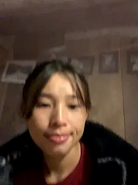 Han-han123 online show from October 24, 2025, 8:05 pm