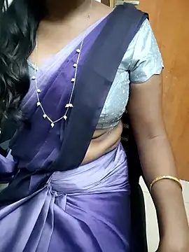 Tamilmallu-duskygirl03 online show from February 1, 2026, 7:34 pm