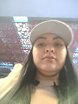 Snapshot of Victoria_Jonhss chatting on October 14, 2025, 10:32 pm Victoria Jonhss online show from October 14, 2025, 10:32 pm