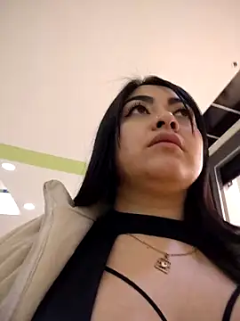 Snapshot of Victoria_Jonhss chatting on October 25, 2025, 1:46 am Victoria Jonhss online show from October 25, 2025, 1:46 am