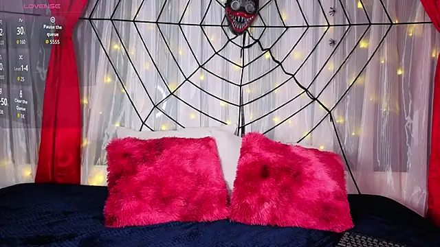 Snapshot of Victoria_Jonhss chatting on November 1, 2025, 12:12 am Victoria Jonhss online show from November 1, 2025, 12:12 am