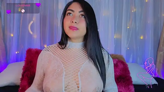 Victoria Jonhss online show from December 18, 2025, 12:06 am