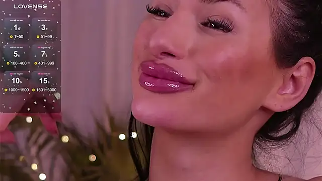 JessicaVerse online show from March 15, 2026, 4:35 pm