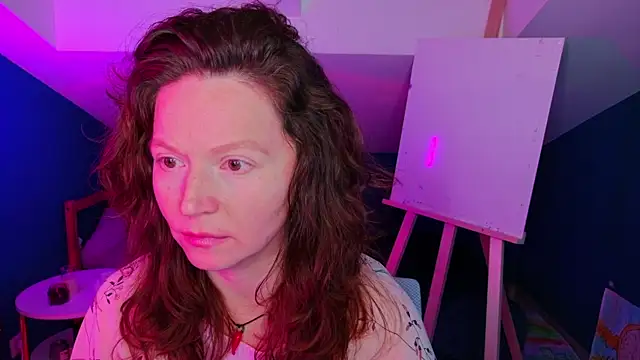 AuroraBorealis   online show from December 4, 2025, 6:23 am