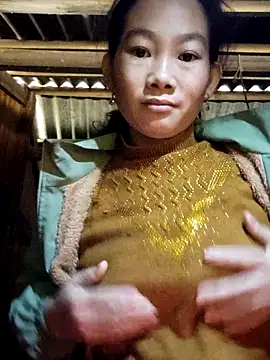 gio-thu online show from November 27, 2025, 2:57 am