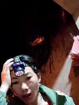 gio-thu online show from March 1, 2026, 5:48 pm