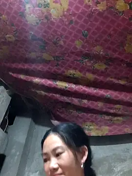 gio-thu online show from March 6, 2026, 2:35 pm