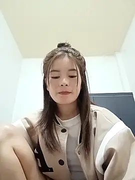 Snapshot of sipy- chatting on November 2, 2025, 12:24 am sipy- online show from November 2, 2025, 12:24 am