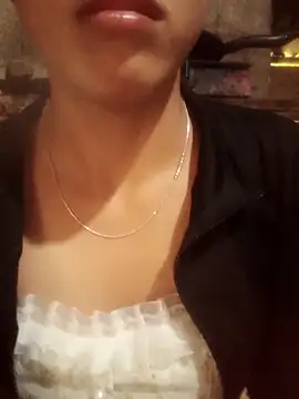 Snapshot of evenla chatting on October 25, 2025, 2:19 am evenla online show from October 25, 2025, 2:19 am