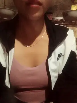 Snapshot of evenla chatting on October 27, 2025, 1:42 am evenla online show from October 27, 2025, 1:42 am