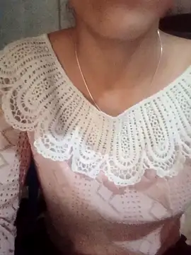 Snapshot of evenla chatting on October 31, 2025, 1:06 am evenla online show from October 31, 2025, 1:06 am