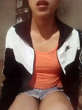 Snapshot of evenla chatting on November 2, 2025, 1:08 am evenla online show from November 2, 2025, 1:08 am