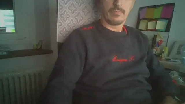 Snapshot of Kawayleo chatting on October 19, 2025, 10:21 pm Kawayleo online show from October 19, 2025, 10:21 pm