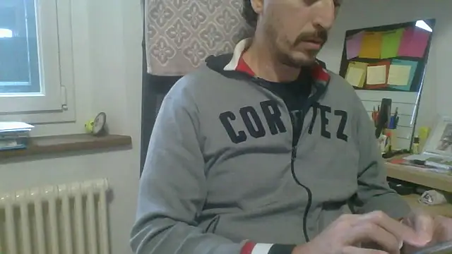 Snapshot of Kawayleo chatting on October 31, 2025, 9:54 am Kawayleo online show from October 31, 2025, 9:54 am