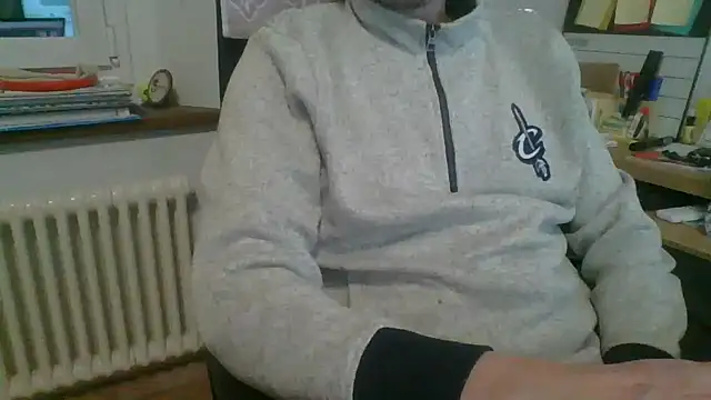 Kawayleo online show from February 22, 2026, 8:40 pm