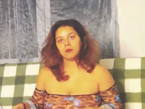 MadisonCharm online show from February 12, 2026, 11:55 pm