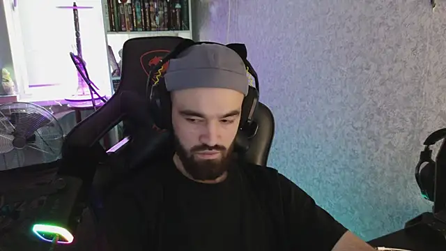 Nik Namee online show from October 8, 2025, 2:04 pm