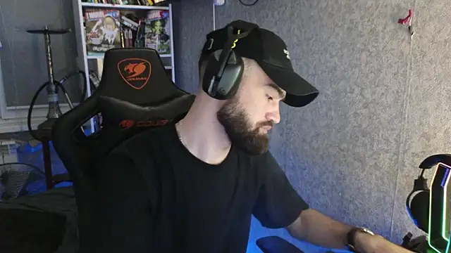 Nik Namee online show from November 22, 2025, 10:31 pm