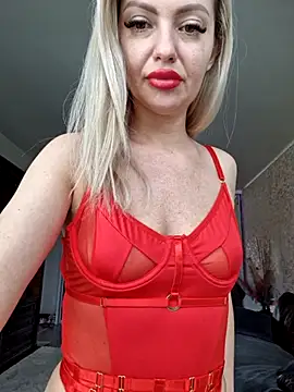 Snapshot of BritanyVegas chatting on June 7, 2026, 11:25 am BritanyVegas online show from June 7, 2026, 11:25 am