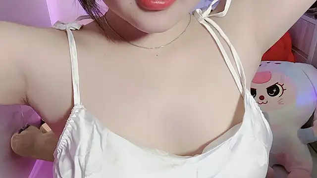 Snapshot of BeChinh_Lee chatting on April 28, 2026, 3:17 pm BeChinh Lee online show from April 28, 2026, 3:17 pm