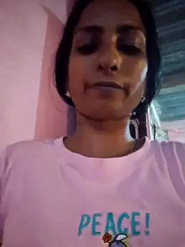 dreamerrrrr1 online show from December 17, 2025, 9:10 pm