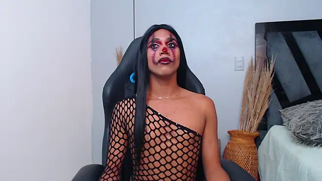 Snapshot of ThaliaMoon chatting on October 30, 2025, 9:04 pm ThaliaMoon online show from October 30, 2025, 9:04 pm