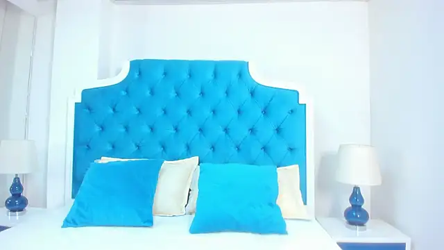 Lia Vivumi online show from October 21, 2025, 11:33 am