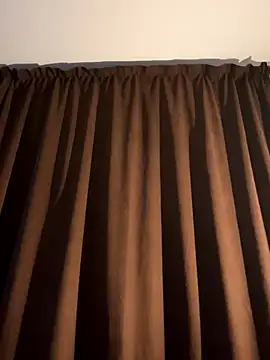 LolaAmore online show from October 30, 2025, 9:59 pm