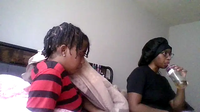 dezzidavill online show from February 17, 2026, 2:35 pm