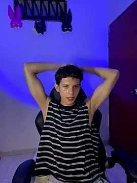 tylernova online show from October 10, 2025, 4:22 am