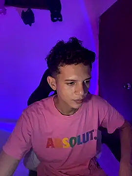 tylernova online show from October 19, 2025, 4:46 am