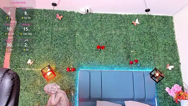 Kiaraa88 online show from June 25, 2026, 8:24 pm