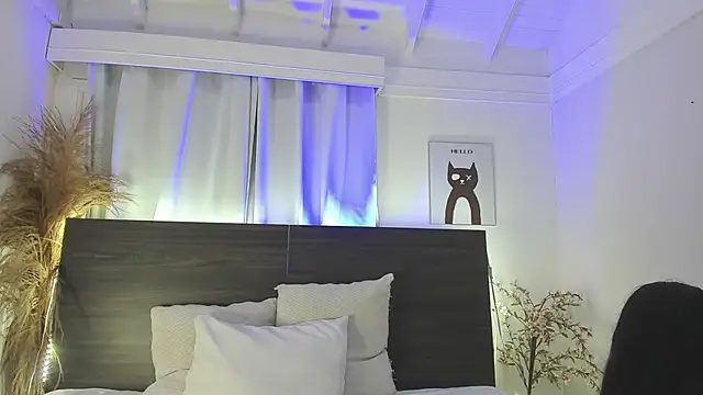 Brianna Maya online show from March 31, 2026, 8:20 pm