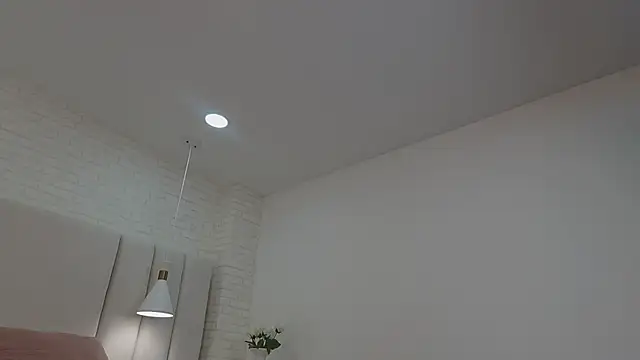 nina gb online show from March 19, 2026, 8:35 pm