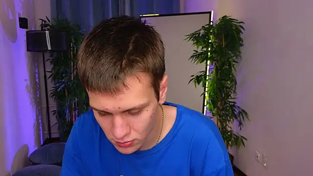 hun1er steele online show from October 11, 2025, 3:43 pm