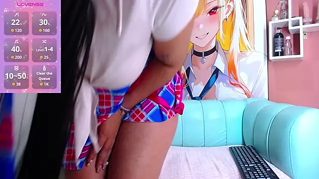 Snapshot of Ariana_Hill_ chatting on October 21, 2025, 12:28 pm Ariana Hill online show from October 21, 2025, 12:28 pm