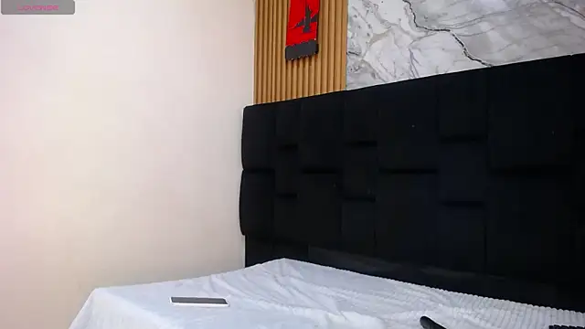 Snapshot of Ariana_Hill_ chatting on October 27, 2025, 12:42 pm Ariana Hill online show from October 27, 2025, 12:42 pm