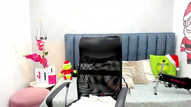 Sasha Grace online show from January 5, 2026, 8:01 pm