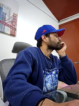 Snapshot of Nateskp_1 chatting on October 15, 2025, 9:48 pm Nateskp 1 online show from October 15, 2025, 9:48 pm